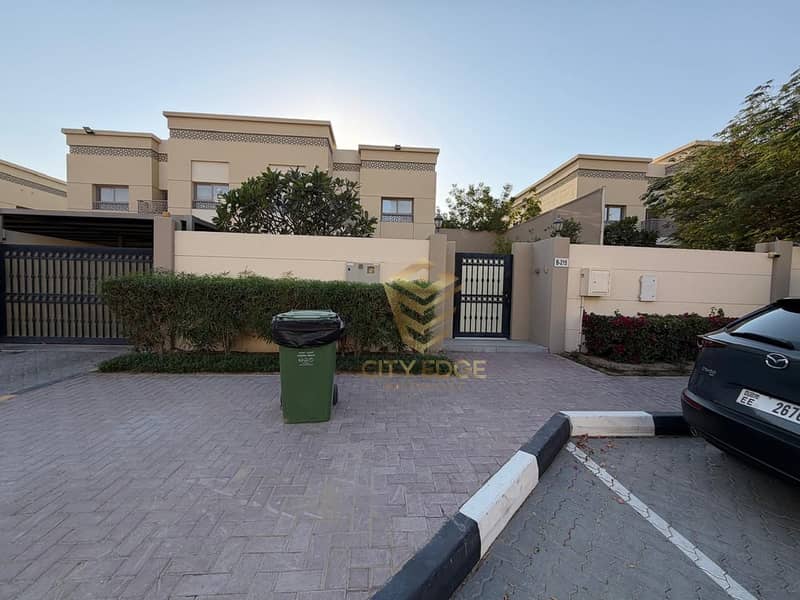 Villa en Sharjah Garden City,Shoumous Residential Complex, 5 dormitorios, 4100000 AED - 17008665 Villa en Sharjah Garden City,Shoumous Residential Complex, 5 dormitorios, 4100000 AED - 17008665