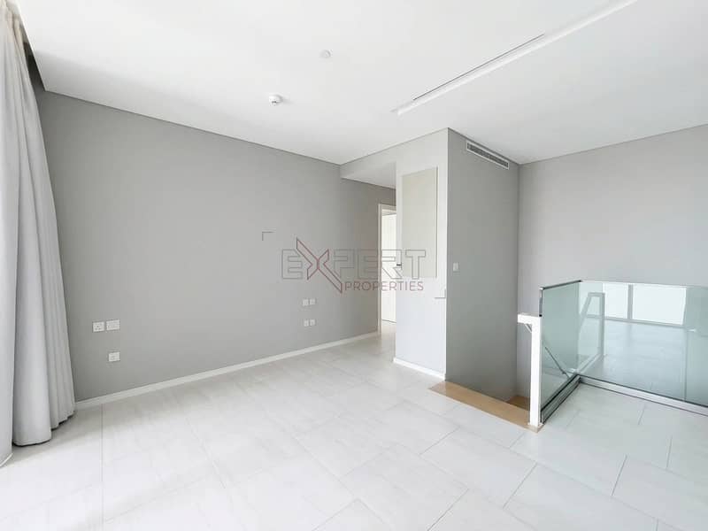 9 Image 9