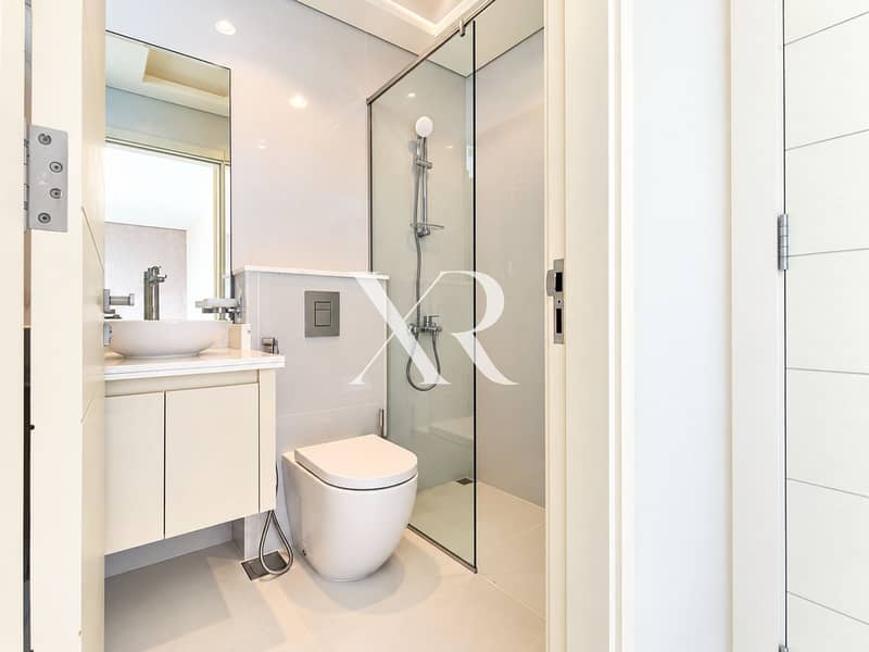 13 Modern Minimalist Bathroom Interior. png