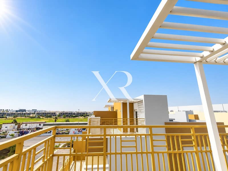15 Sunlit Modern Rooftop Architecture. png