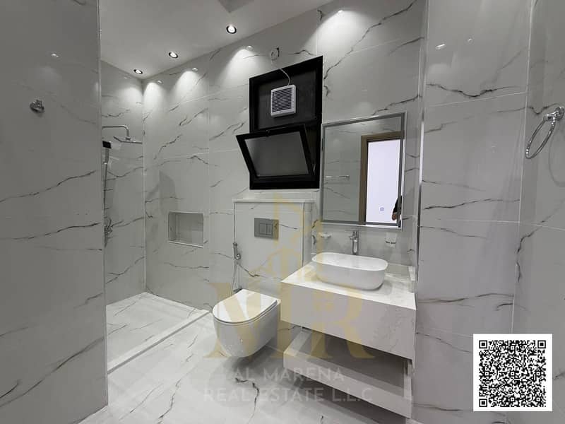 22 WhatsApp Image 2026-10-26 at 3.19. 35 PM-watermark. jpg