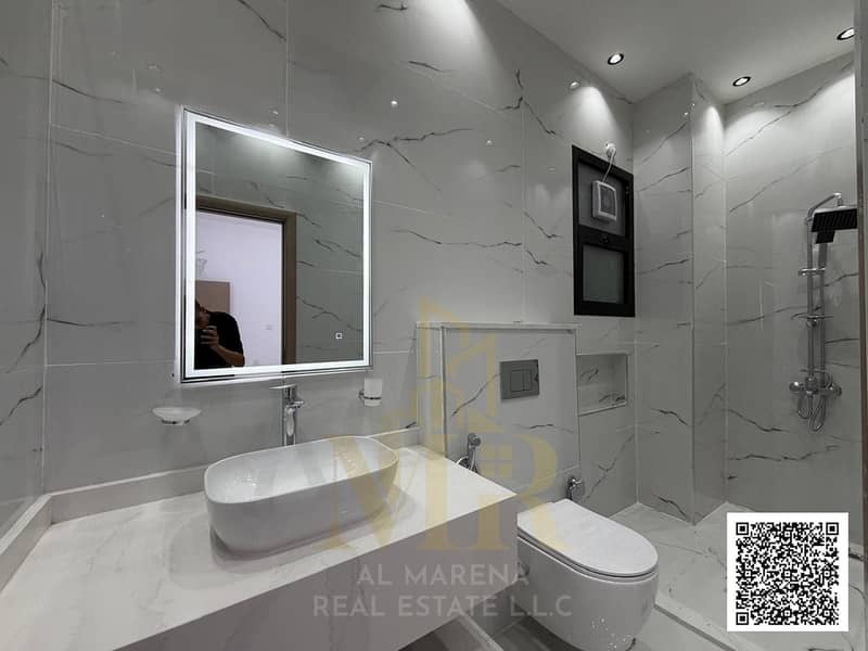 24 WhatsApp Image 2026-10-26 at 3.19. 36 PM (2)-watermark. jpg