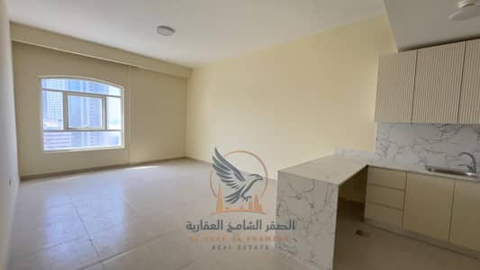 شقة 2 غرفة نوم للايجار في كورنيش عجمان، عجمان - WhatsApp Image 2026-10-22 at 2.07. 02 PM. jpeg
