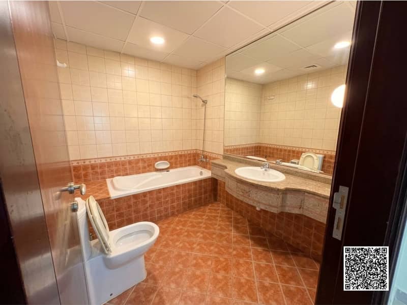 10 7. jpg