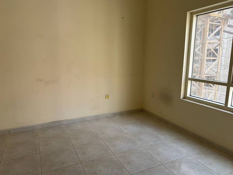 10 42a168bd-e869-43ff-be77-4ce9729bba22. jpg