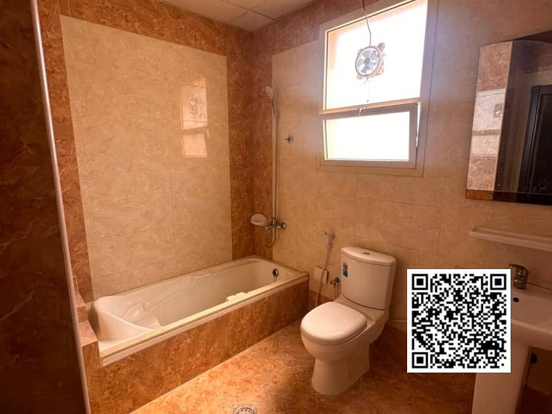 7 Aden bhai QR - 4. jpeg