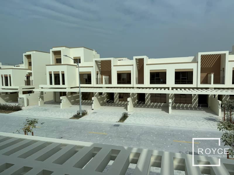 تاون هاوس في كوستا برافا 1،كوستا برافا،داماك لاجونز 4 غرف 160000 درهم - 17009540 تاون هاوس في كوستا برافا 1،كوستا برافا،داماك لاجونز 4 غرف 160000 درهم - 17009540