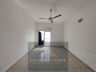 1 Slaapkamer Appartement te Huur in Al Nasserya, Sharjah - 1000007918. jpg