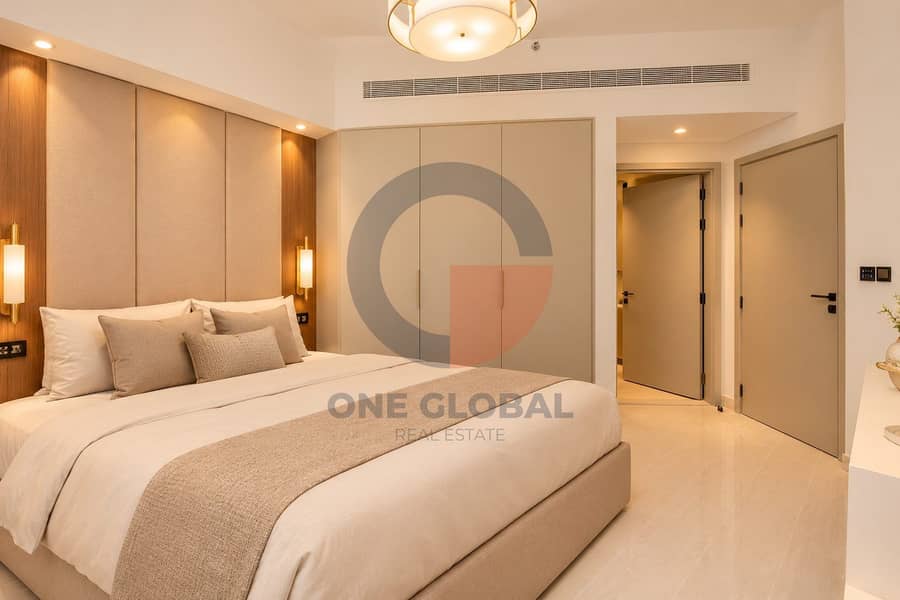 7 07 Warm Minimalist Luxury Bedroom. jpg