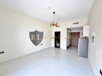 Studio zum Miete in Liwan, Dubai - WhatsApp Image 2026-10-28 at 12.29. 47 PM. jpeg Studio zum Miete in Liwan, Dubai - WhatsApp Image 2026-10-28 at 12.29. 47 PM. jpeg