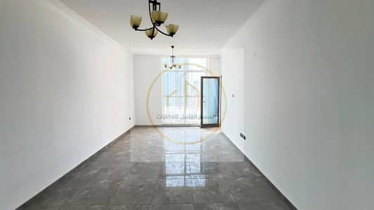 Appartement de 2 chambres à à louer à Al Majaz, Sharjah - shqh-for-rent-2-bedroom-almjaz-2-alsharqh-property-02. jpg