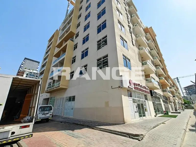 Investment Opportunity | Commercial Shop for Sale