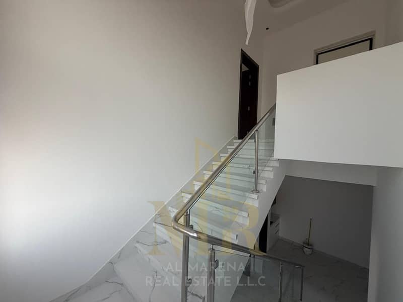 36 WhatsApp Image 2026-09-15 at 8.54. 51 AM (1). jpeg