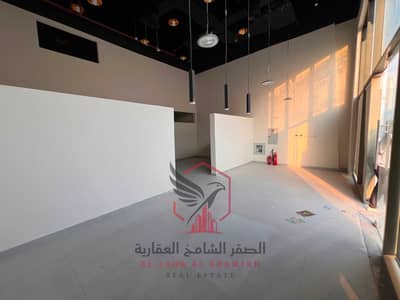 محل تجاري  للايجار في المنطقة الصناعية، الشارقة - WhatsApp Image 2026-10-08 at 12.03. 17 PM (2). jpeg