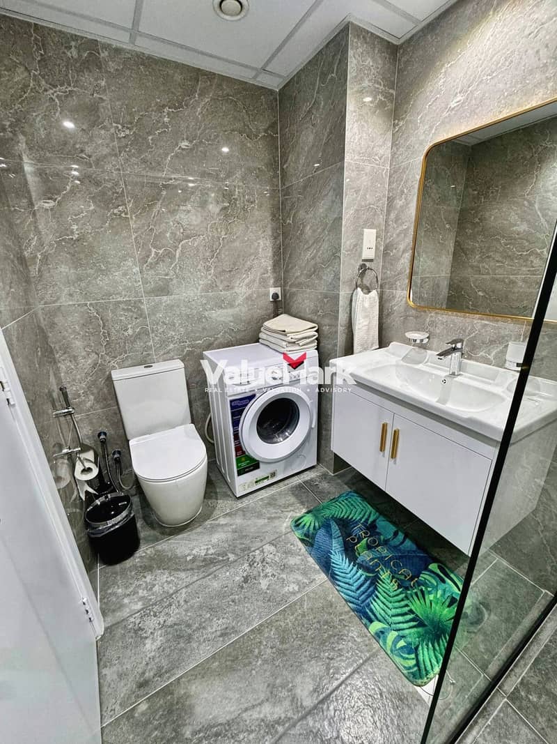 9 09_Bathroom_Washer. jpg