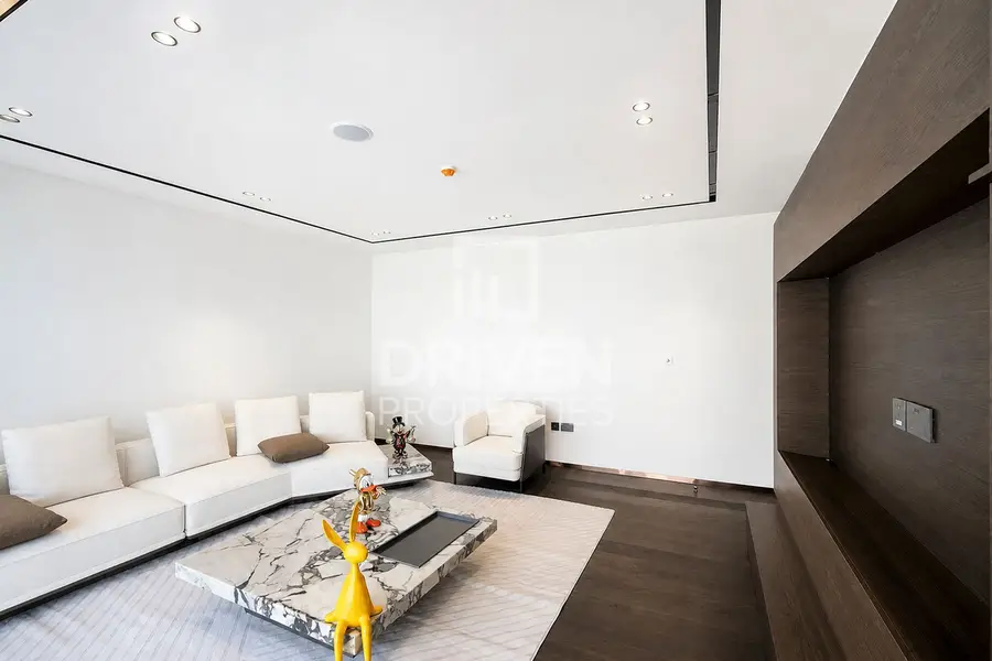 Luxury Villa | Fully Furnished Partial Golf view