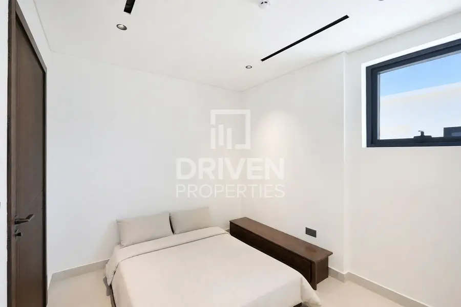 Luxury Villa | Fully Furnished Partial Golf view