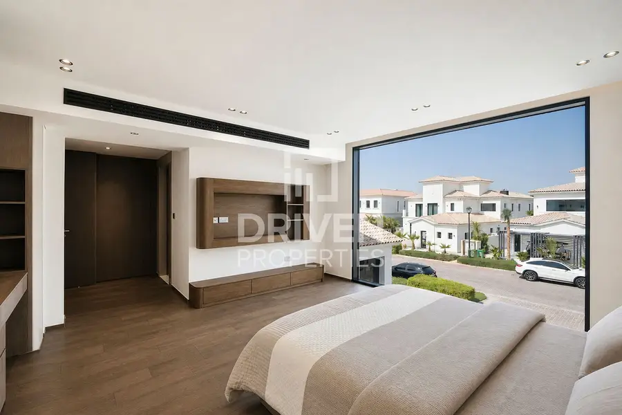 Luxury Villa | Fully Furnished Partial Golf view