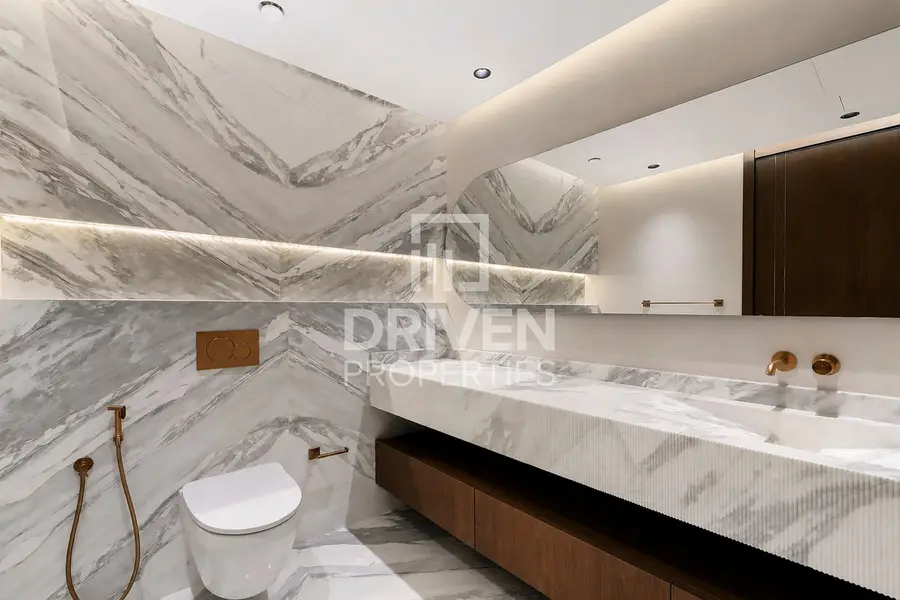 Luxury Villa | Fully Furnished Partial Golf view
