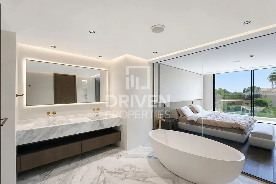 Luxury Villa | Fully Furnished Partial Golf view