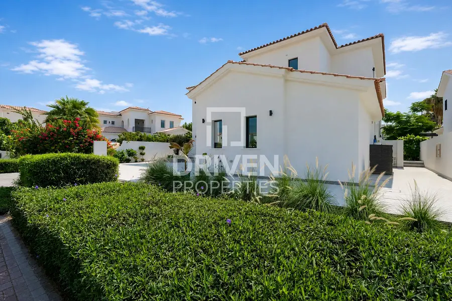 Luxury Villa | Fully Furnished Partial Golf view