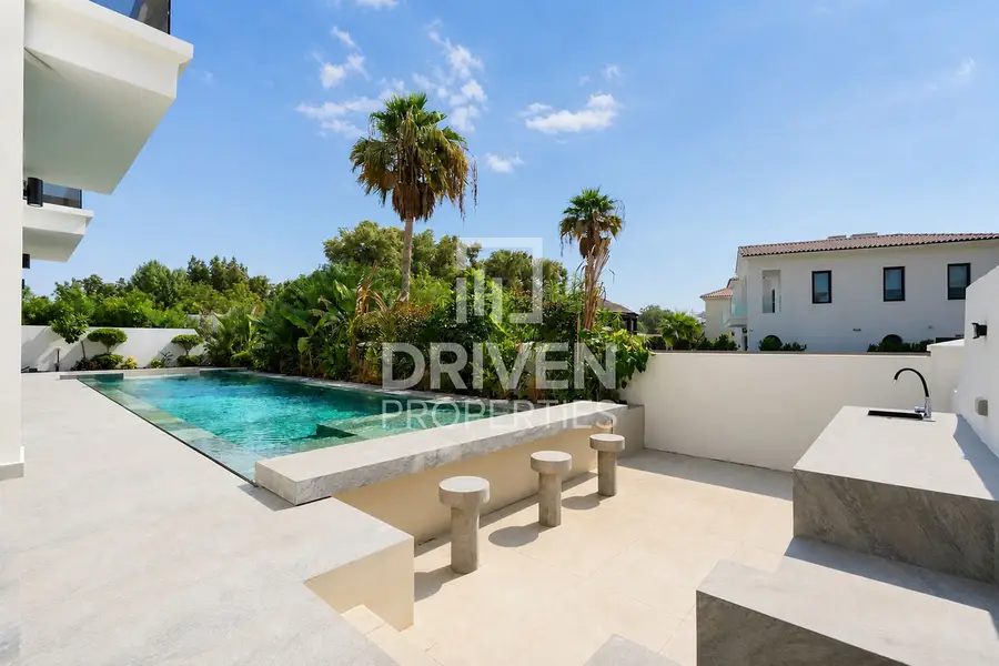 Luxury Villa | Fully Furnished Partial Golf view