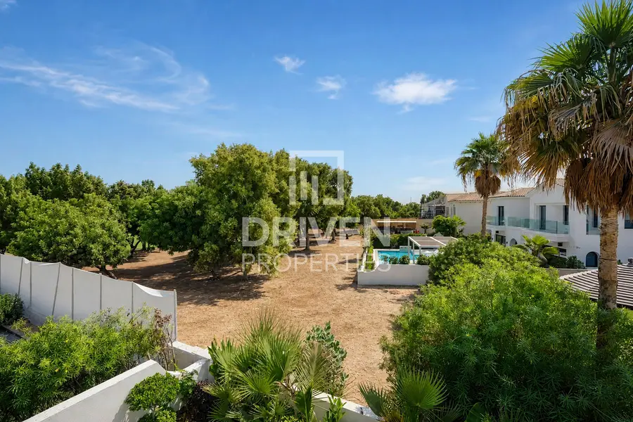 Luxury Villa | Fully Furnished Partial Golf view
