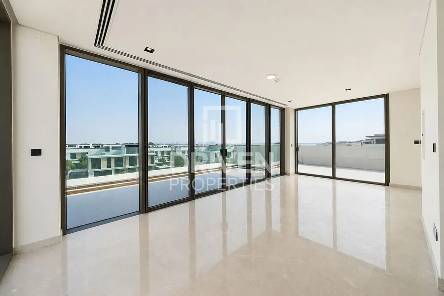Corner Unit | Park View | Vastu Compliant
