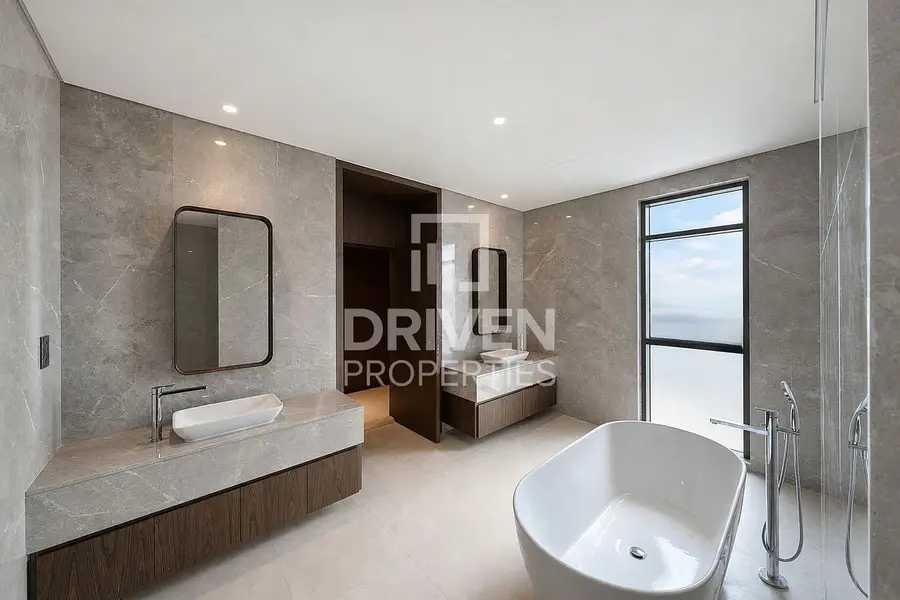Corner Unit | Park View | Vastu Compliant
