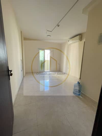 2 Slaapkamers Appartement te Huur in Bu Tina, Sharjah - WhatsApp Image 2026-10-27 at 7.22. 50 PM. jpeg 2 Slaapkamers Appartement te Huur in Bu Tina, Sharjah - WhatsApp Image 2026-10-27 at 7.22. 50 PM. jpeg