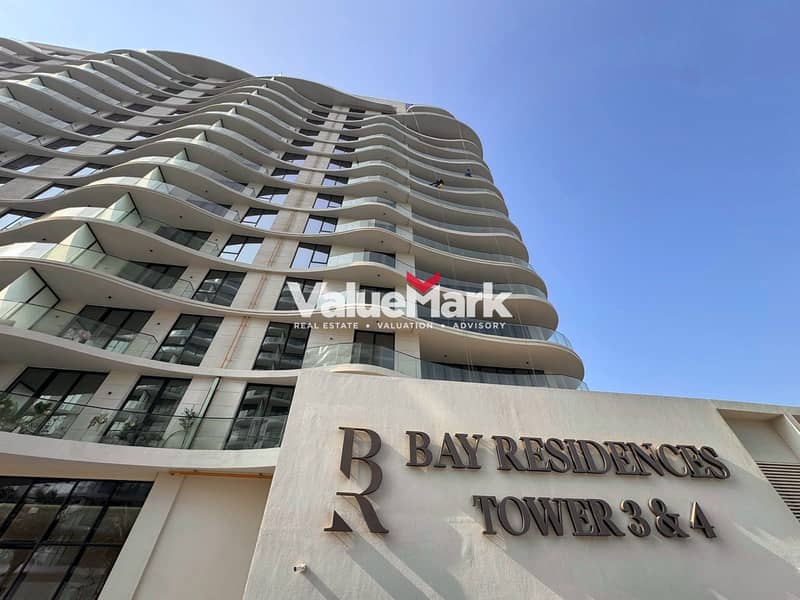 11 02_Bay_Residences_Entrance. jpg