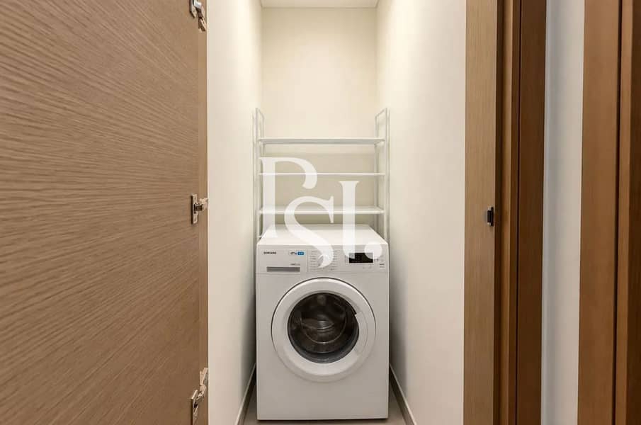 10 laundry i. jpg