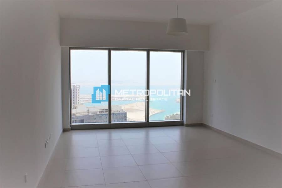 2 Main Living Area