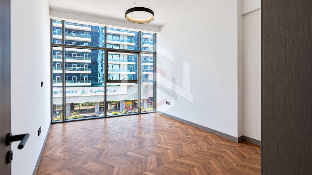7 1-Bedroom Semi-Furnished in Royal Regency