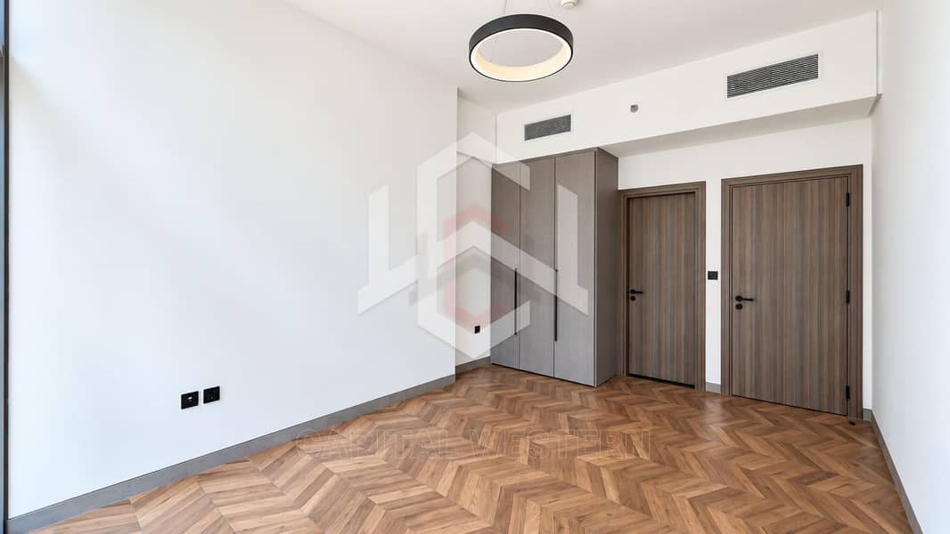 8 1-Bedroom Semi-Furnished in Royal Regency