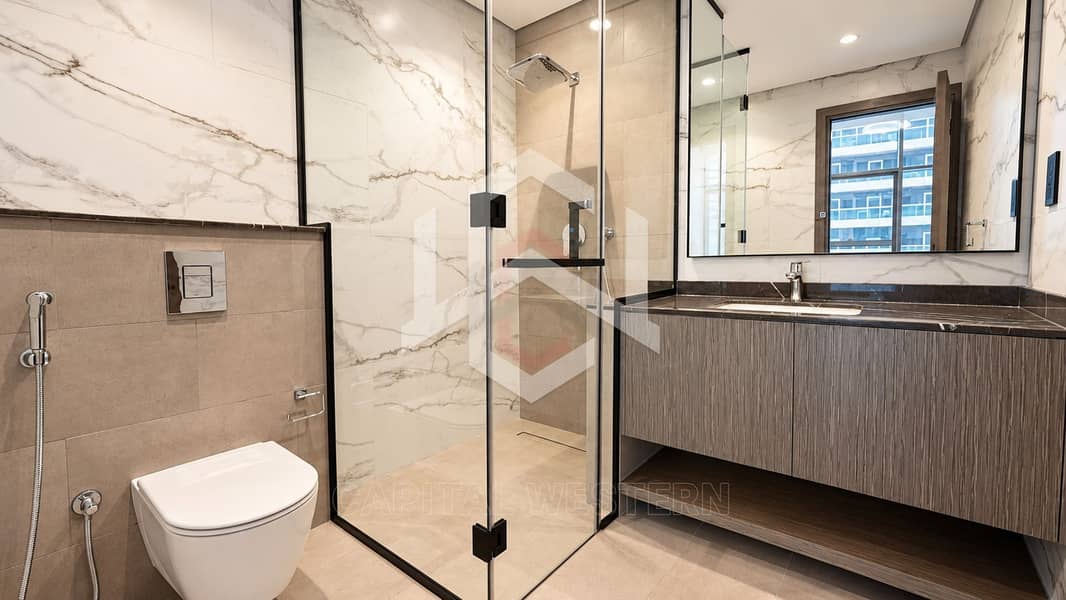 10 1-Bedroom Semi-Furnished in Royal Regency