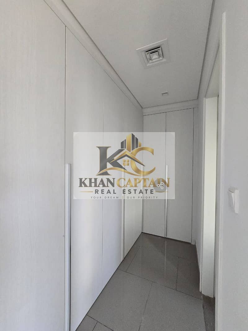 34 234896. jpg
