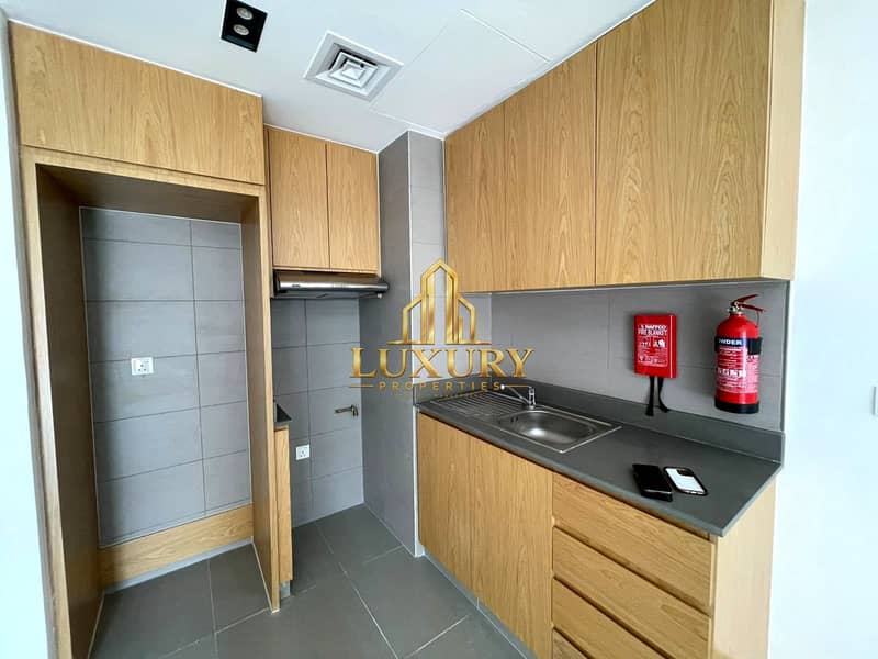 11 Bright & Spacious 1 BHK with Balcony in Al Mamsha | AED 42,997 Yearly | Easy Payments