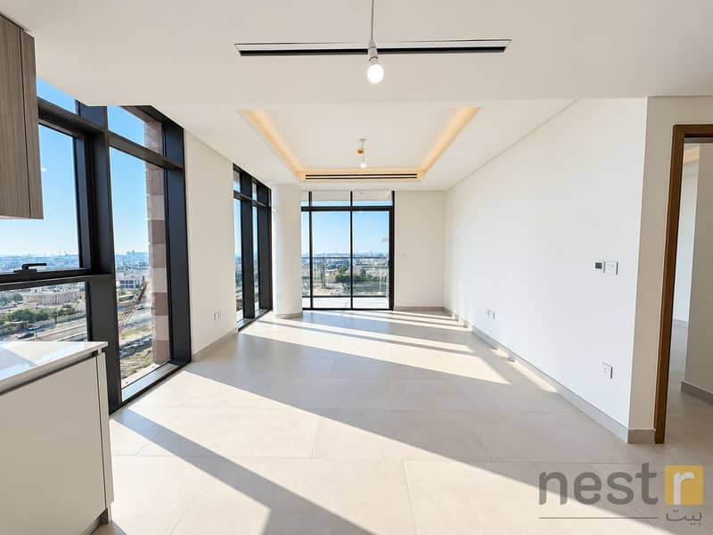 5 Sunlit Minimalist Apartment Interior. png