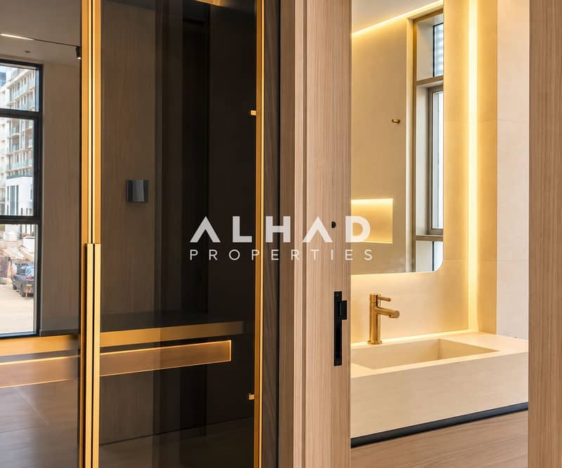 11 Warm Modern Vanity and Wardrobe Interior. png