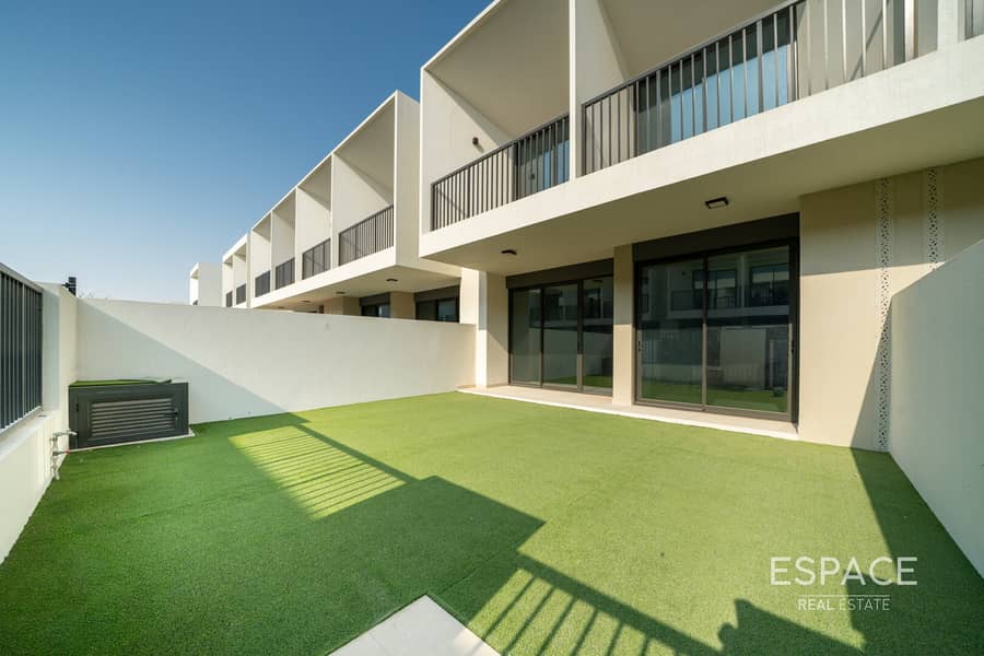 Villa a Town Square,Maha Townhouses, 3 camere da letto, 160000 AED - 17012284 Villa a Town Square,Maha Townhouses, 3 camere da letto, 160000 AED - 17012284