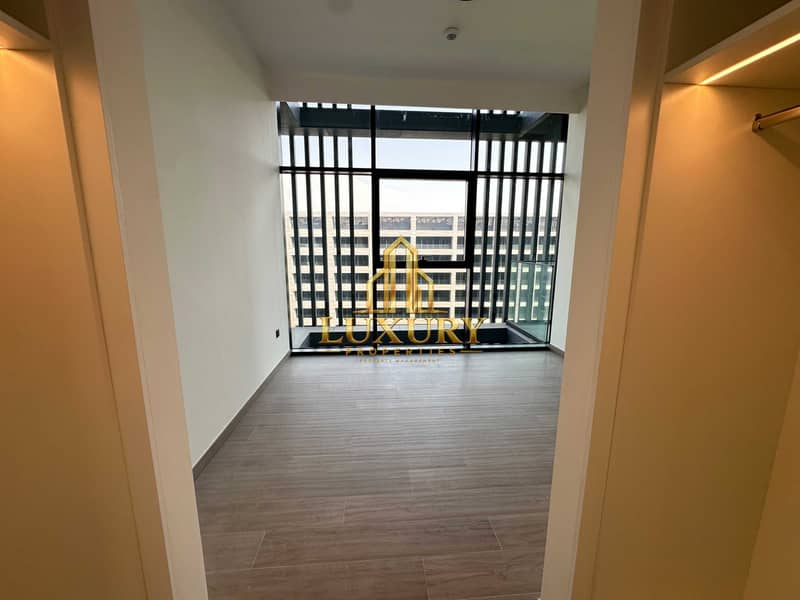 26 Luxury 1-Bedroom Apartment for Rent in Vida Residence, Aljada | Spacious Layout