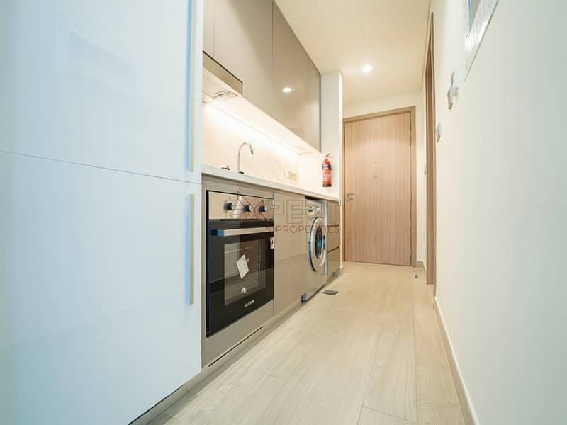 4 Image 4