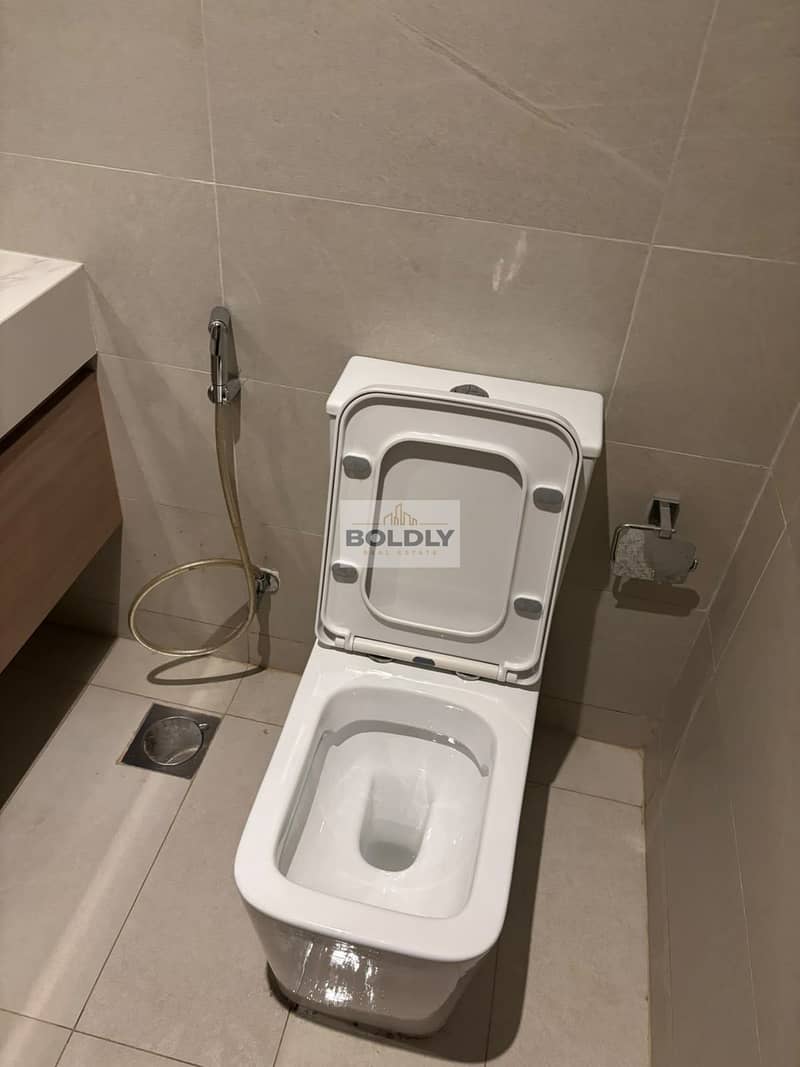 10 e1f35766-d0ef-4ec3-a5a2-071309760fa1. jpeg