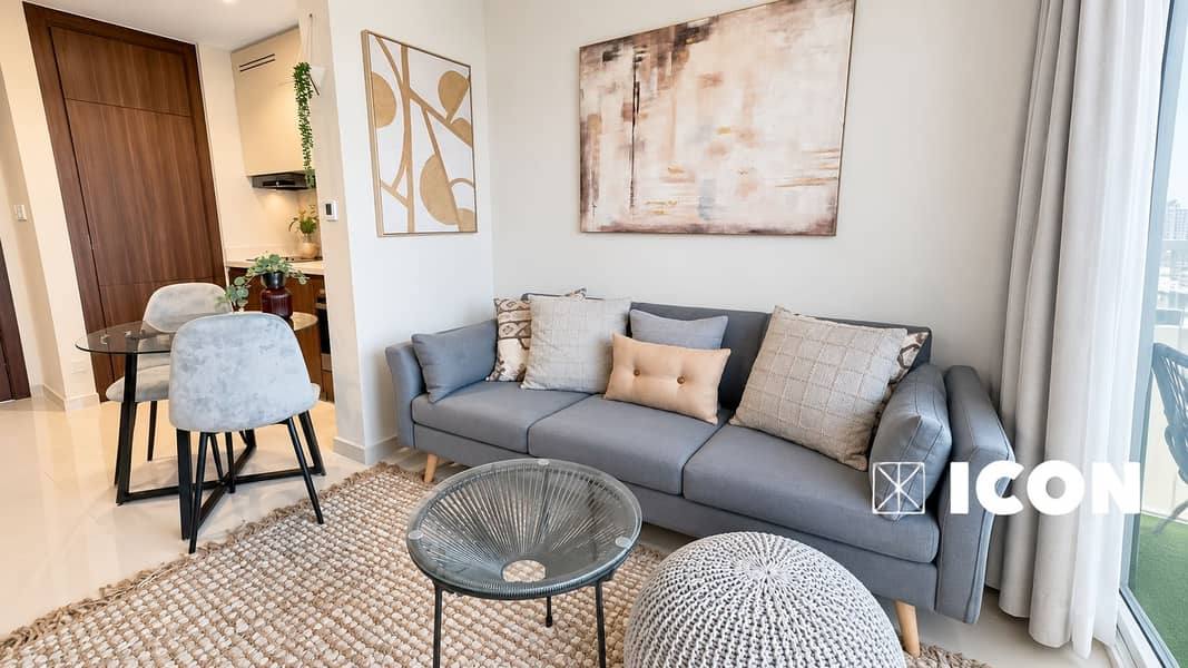 2 Bright Dubai Luxury Apartment Interior-9. png