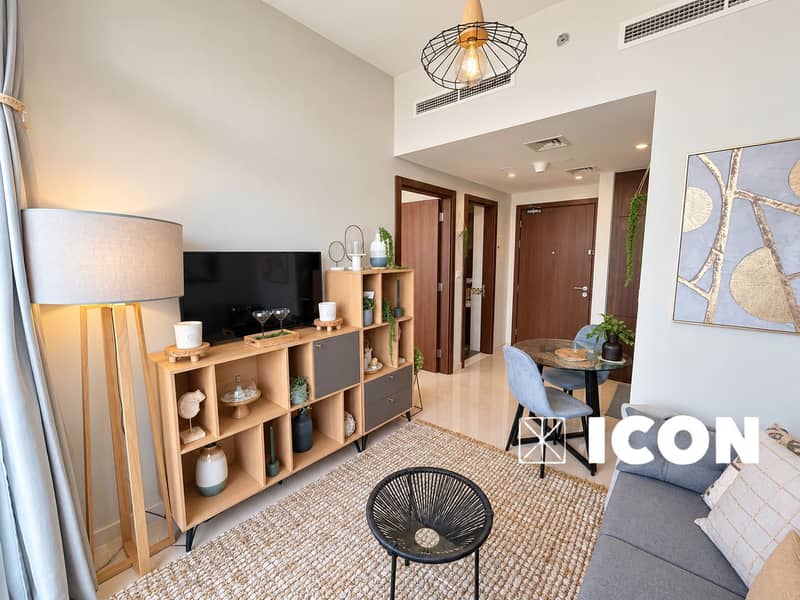 5 Refined Dubai luxury listing-10. png