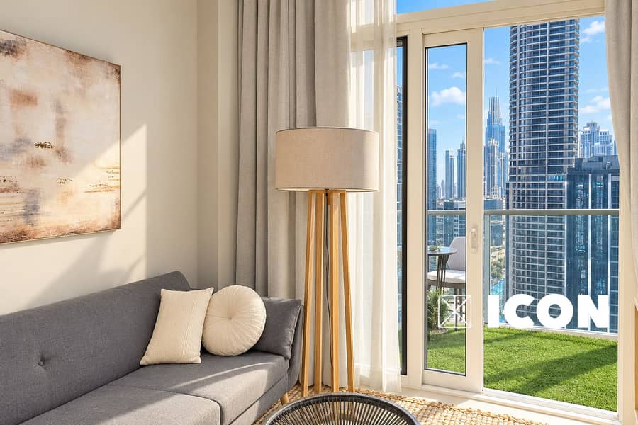 7 Refined Dubai Balcony With Skyline Views-7 (2). png