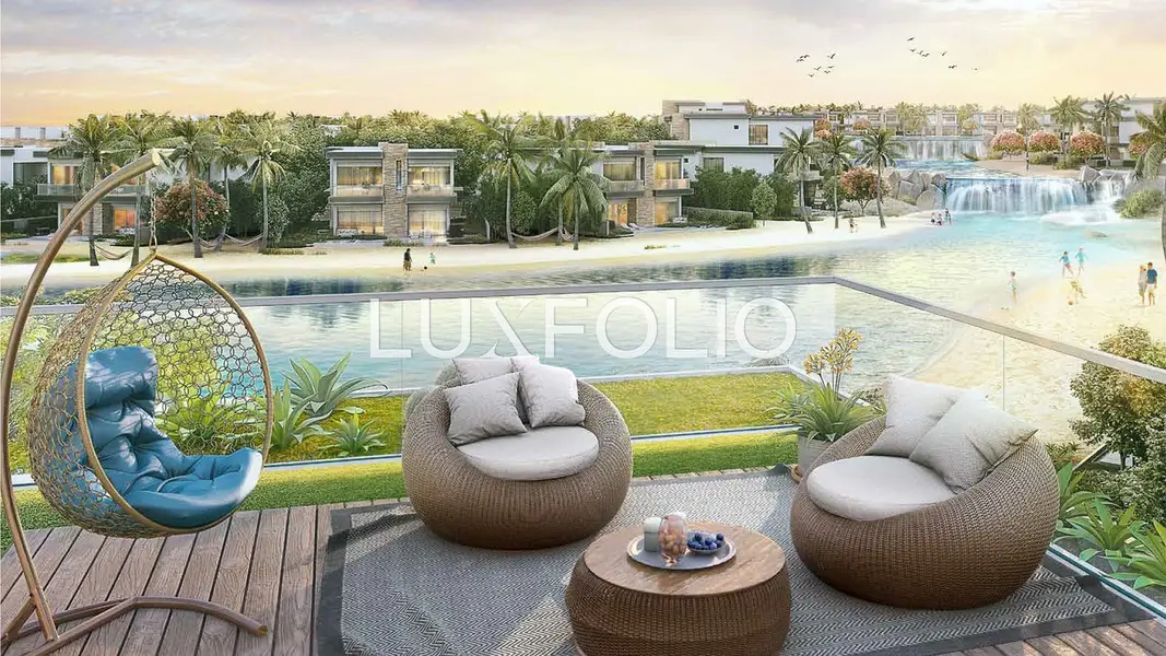 5 Bedroom | Costa Brava | End Corner Bigger Plot