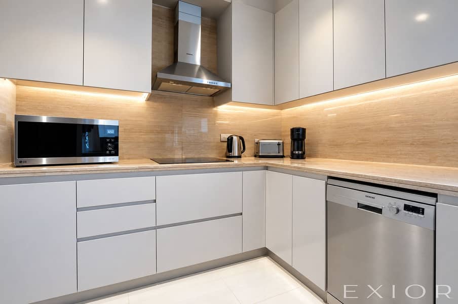 4 veneto-04-kitchen. png