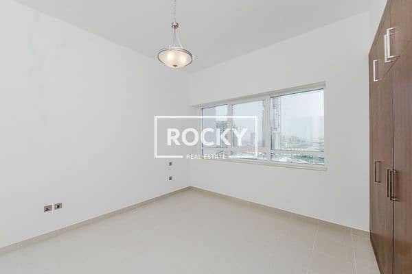 13 JVC_EmeraldTower_1401-2BR (15 of 26). jpg